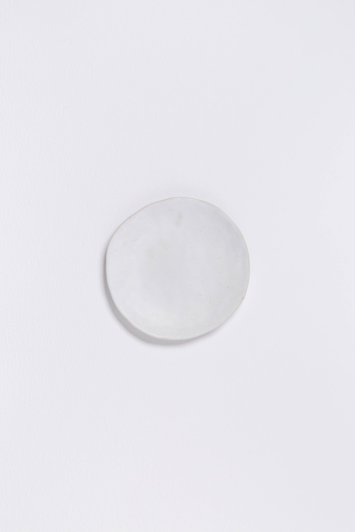 Nature Shape White Bread Plate 16cm